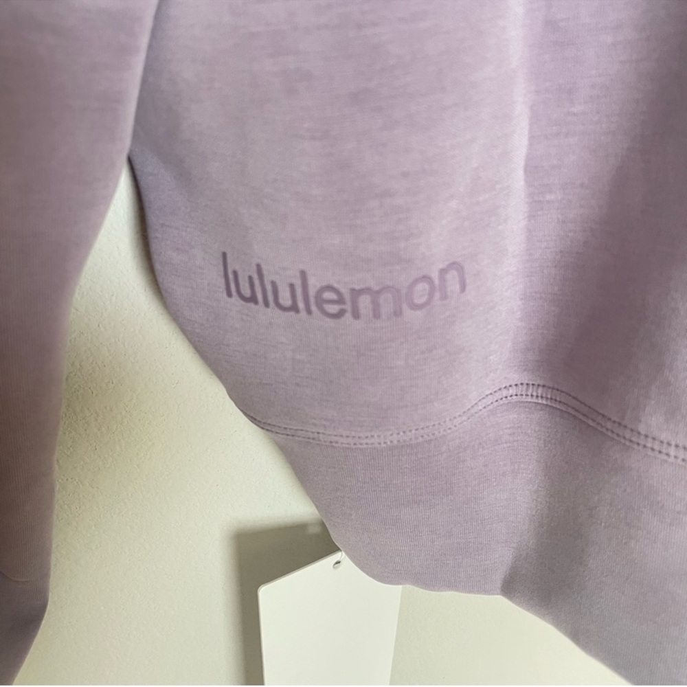 NWT Lululemon Perfectly Oversized Cropped Crew *Softstreme Purple Ash Size 2 - Picture 3 of 8